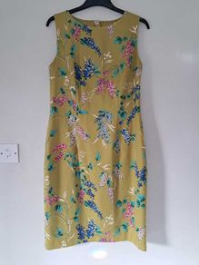 Lovely summery Hobbs dress