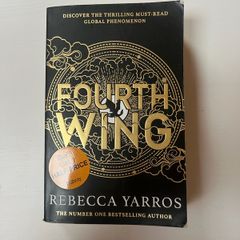 Fourth Wing by Rebecca Yarros