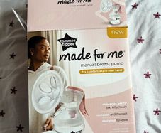 Tommee Tippee Manual breast pump
