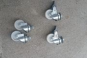 set  4 casters 2 have stops on them