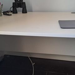 Office desk & chair