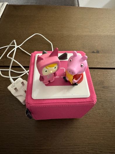Pink Toniebox with 2 free Tonies