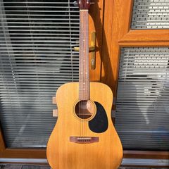 Cort acustic guitar