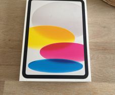 Apple iPad (A16)