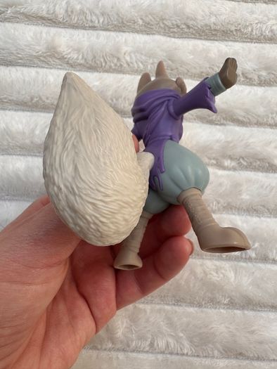 Kung Fu Panda 4 Zhen Fox Figure Burger King approx. 10 cm. Used Please see photos