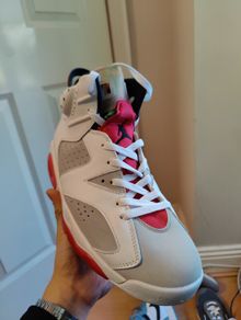 Air Jordan 6 "Hare" UK 9