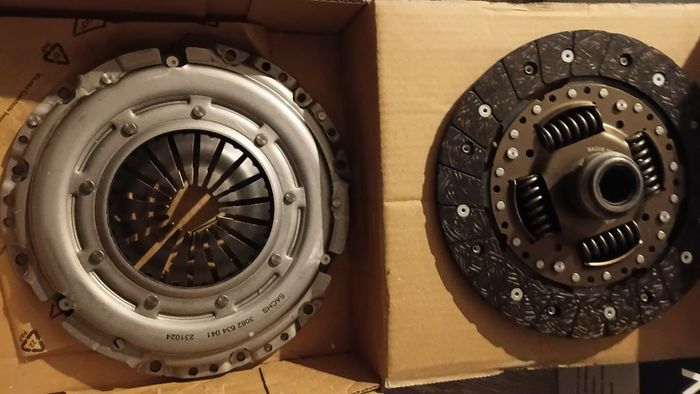 Citreon dispatch 2011 1.6hdi sachs clutch kit for sale
