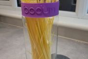 Pasta container