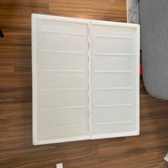 Storage box