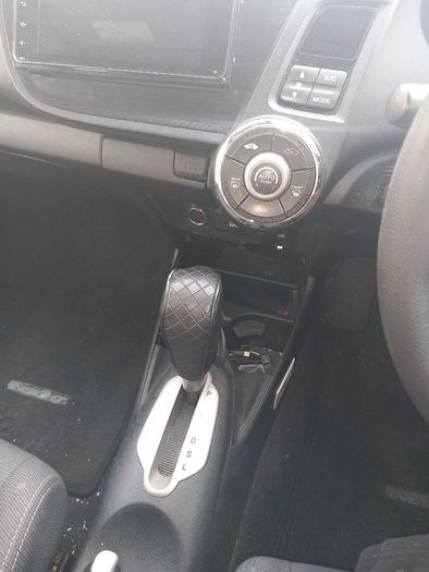 Selling Honda Insight For 1000