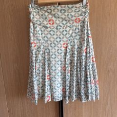 Kookai floaty knee length skirt size 1