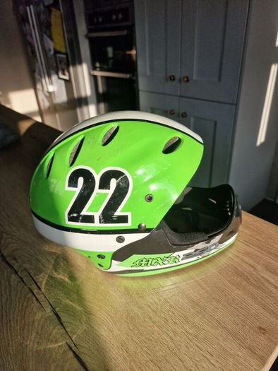 Halford Green MXR 250 kids fullface helmet