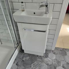 Sink & Vanity Unit