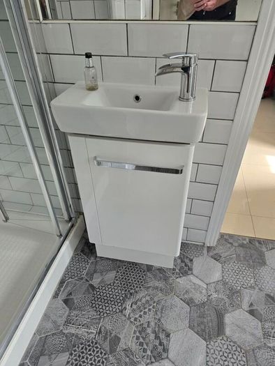 Sink & Vanity Unit