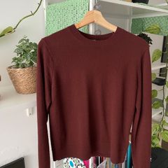 Uniqlo maroon cashmere jumper