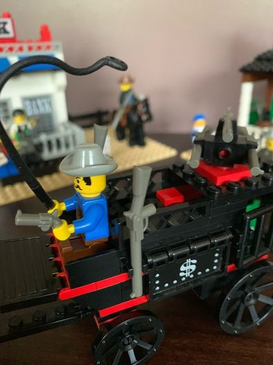 Lego Gold City Junction 6765