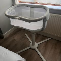 Halo Bassinet Swivel Sleeper