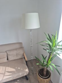 standing lamp