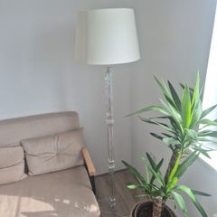 standing lamp
