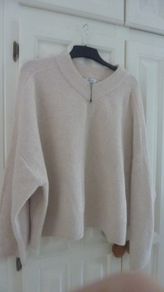 Gallery cream jumper - size XL New