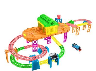 Thomas & Friends Hyper Glow Station