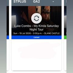 Luke Combs Standing+ Sunday
