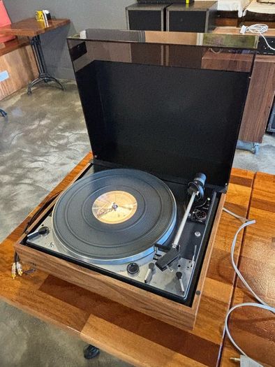 Vintage DUAL 1229 Turntable
