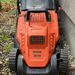 Black and decker lawn mover