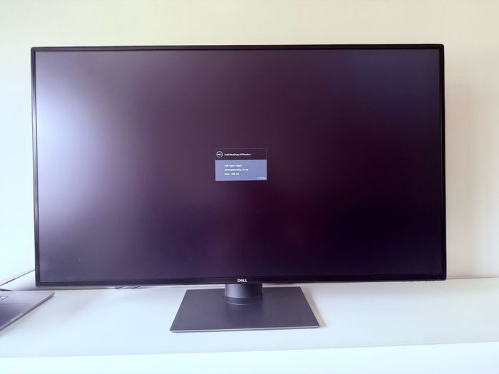 Dell 4K USB-C U4320Q Ultrasharp 43" Monitor