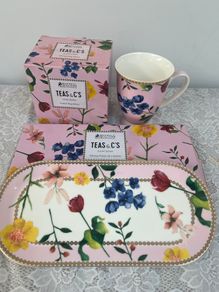 Maxwell Williams Mug & Small Platter