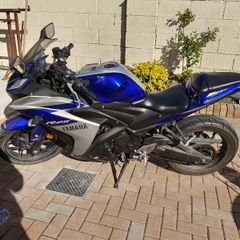 Yamaha R25 2020
