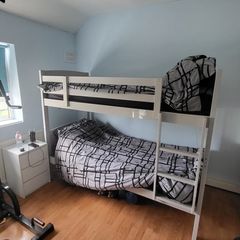 Bunk Beds 150 ono