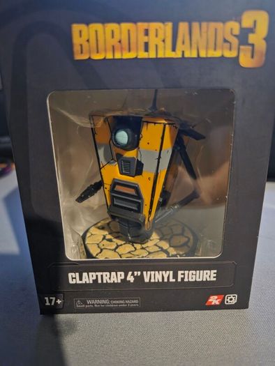 Lootcrate from 2019 just collecting dust