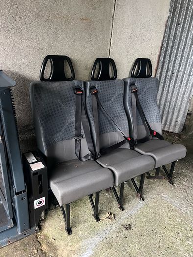 Camper single seats