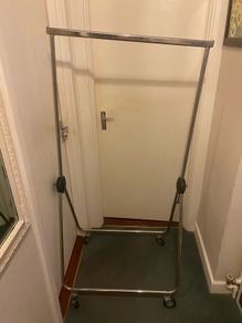 Clothes rail