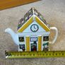 Vintage Wade Primrose Junction Teapot Image 10