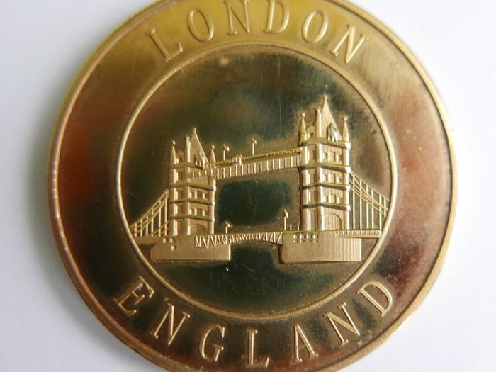 Vintage London England Medal