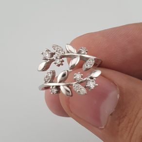 Beautiful Flower Desgin 925 Sterling Silver Ring