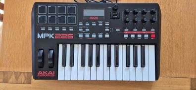Akai MPK225 MIDI Controller