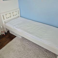 kids toddler bed