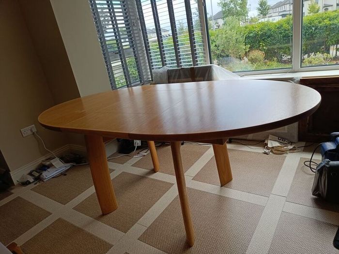 skovby extendable oval dining table