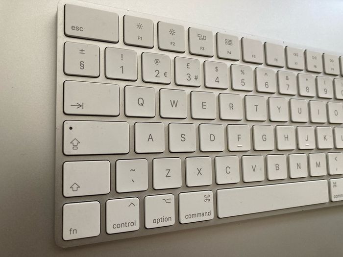 Apple Magic Keyboard 2