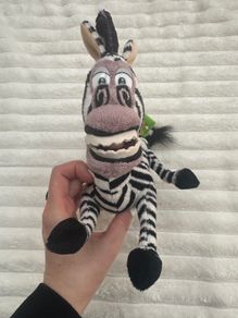 2004 Madagascar Marty Zebra Plush approx. 20 cm. Neck/Head is too loose (Falling down left or right) Used Please see photos