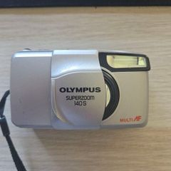 Olympus Superzoon 140S 38-140mm Zoom 35mm film camera