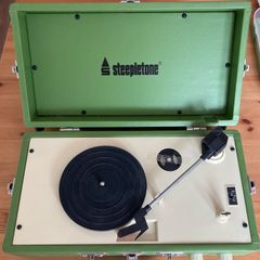 Steepletone Record Player