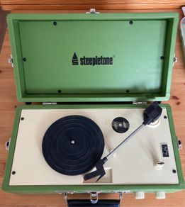 Steepletone Record Player