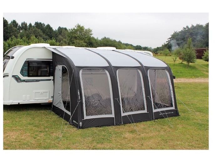 2016 caravan + Awning & Annex
