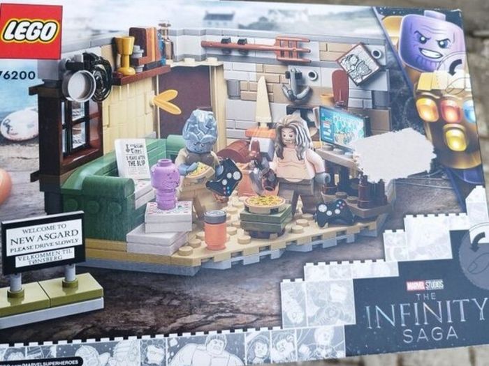 Lego 76200 Bro Thor's New Asgard