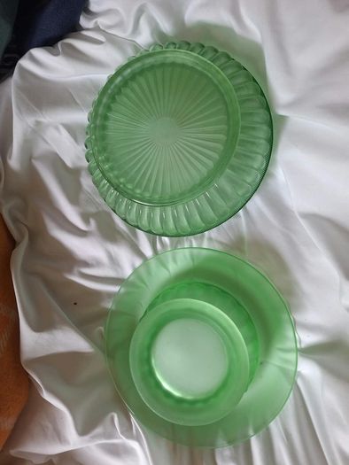 Vintage 1930s Art Deco Davidson Frosted Green Satin Glass Centerpiece Float Bowl & Pedestal Stand Set