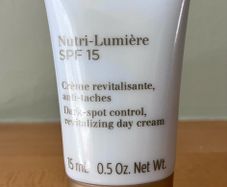 Clarins Nutri Lumiere Travel Size 15ml SPF 15 Day Cream
